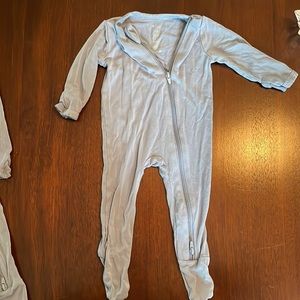 Kyte BABY 2 way zippered romper; pale blue, size 0-3 mon…
